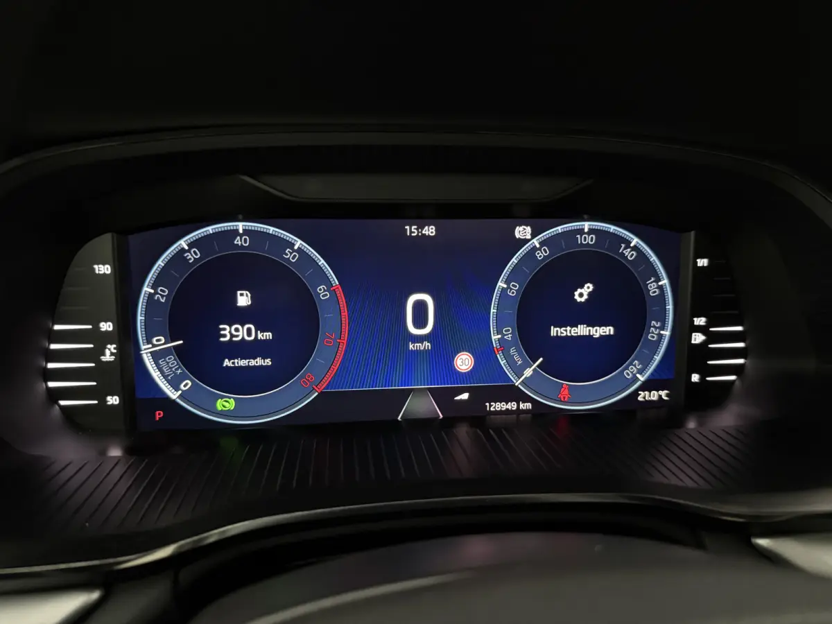1.0 TSI e-TEC MHEV DSG | Virtual | Camera | Carplay | Sfeer | Trekhaak | Cruise | Navi | Keyless | NAP