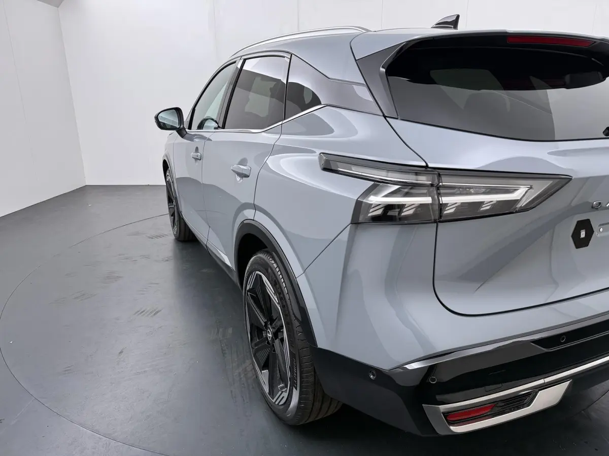 1.5 e-Power Tekna Plus | €4.000,- Voorraadvoordeel | Modeljaar 2026 | Pro-Pilot | Cold pack | Panoramadak