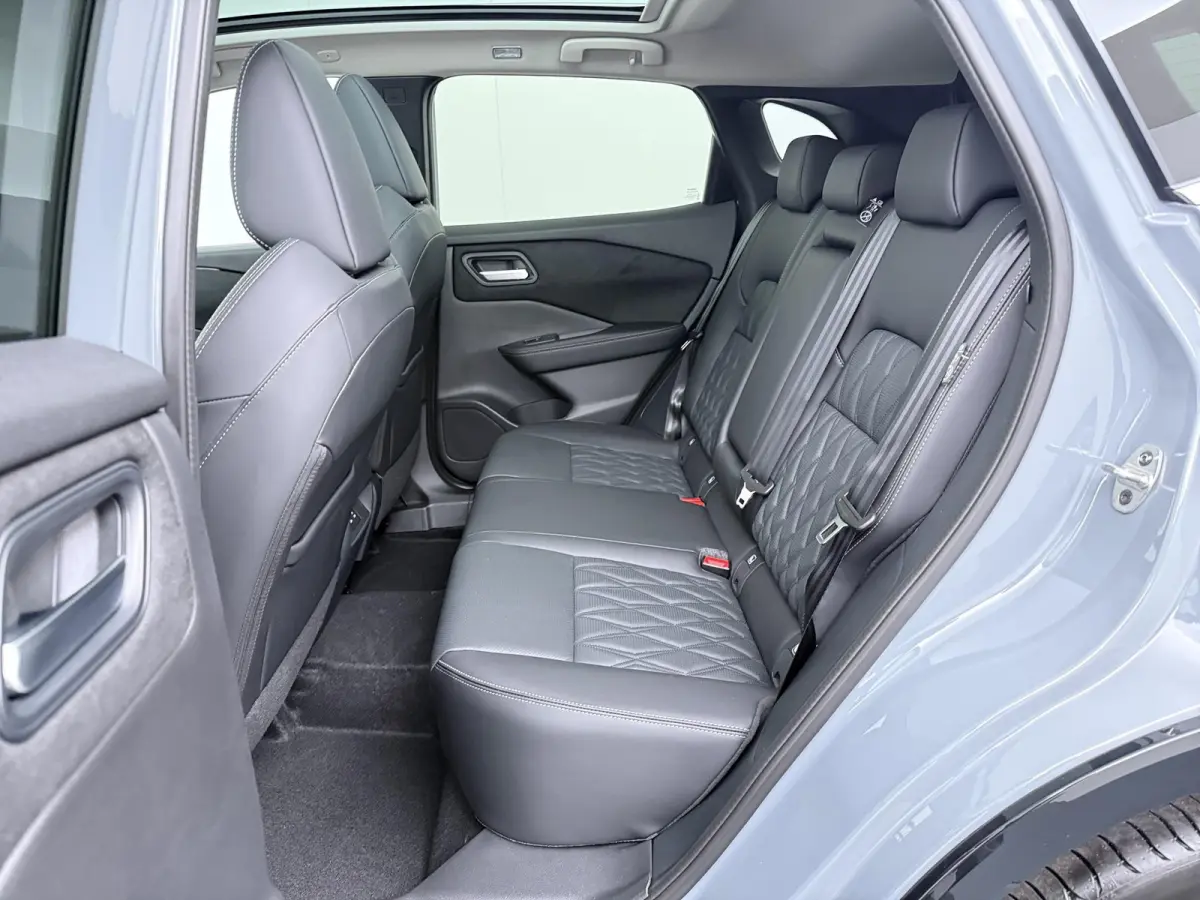 1.5 e-Power Tekna Plus | €4.000,- Voorraadvoordeel | Modeljaar 2026 | Pro-Pilot | Cold pack | Panoramadak