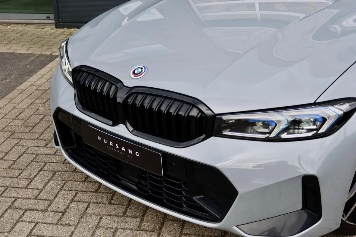 330 e xDrive | M Sport | Trekhaak | Head Up | Adapt. C | 19 inch