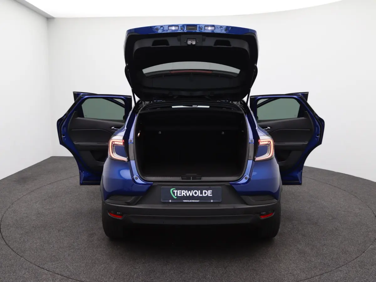techno full hybrid E-Tech 160 | pack advanced driving assist | pack winter |