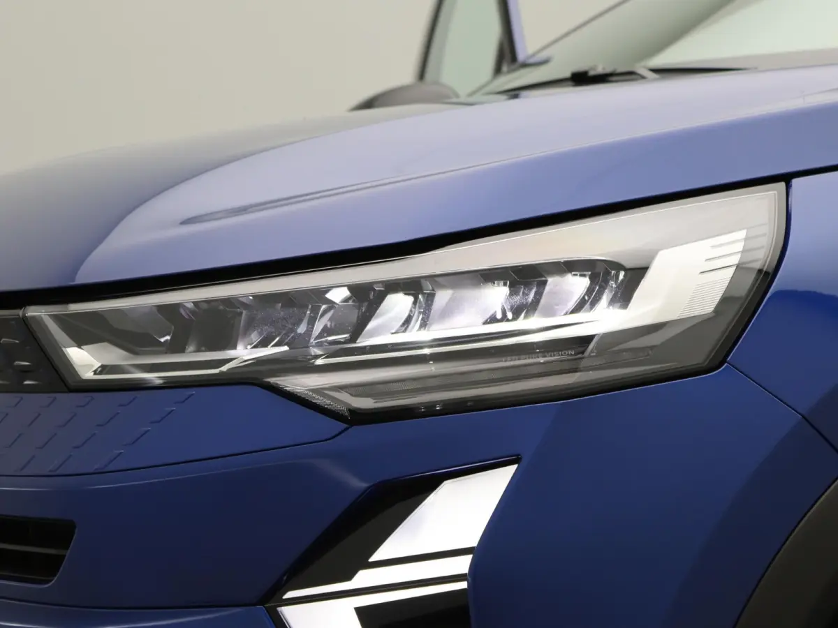 techno full hybrid E-Tech 160 | pack advanced driving assist | pack winter |