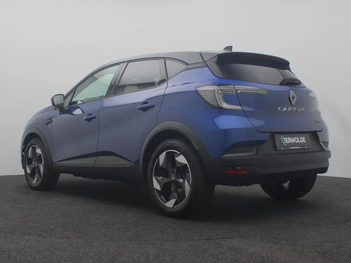 techno full hybrid E-Tech 160 | pack advanced driving assist | pack winter |