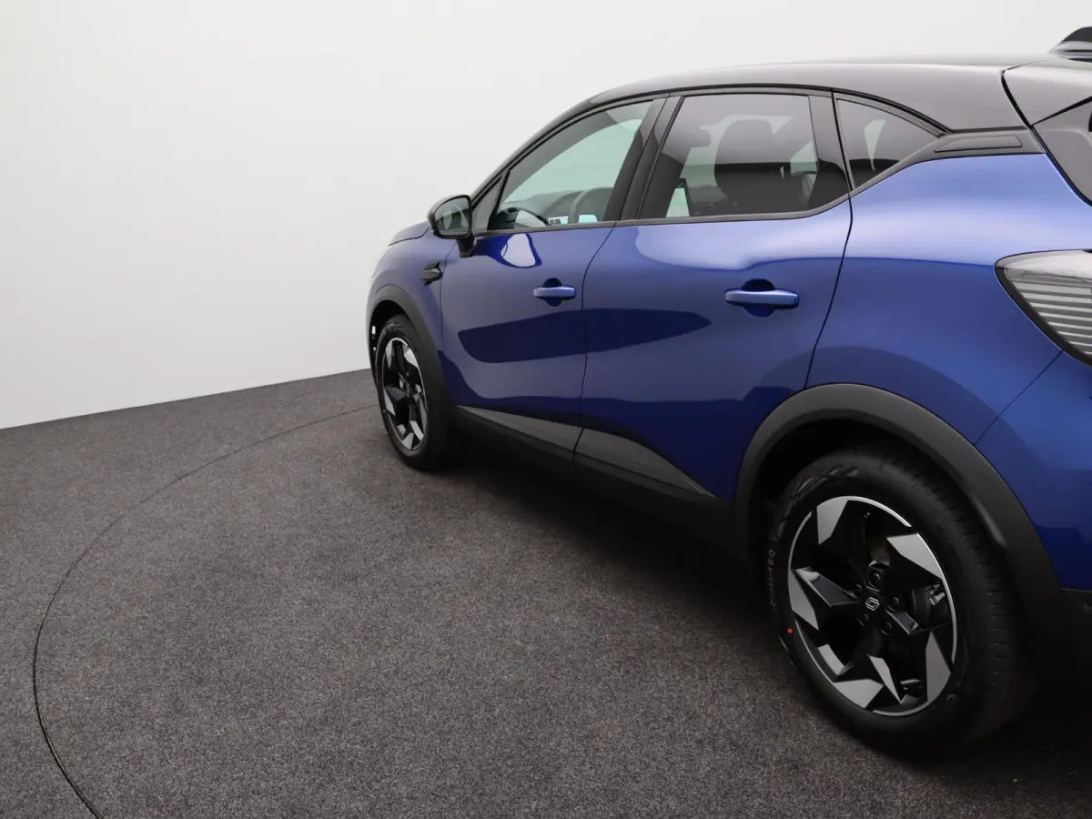 techno full hybrid E-Tech 160 | pack advanced driving assist | pack winter |