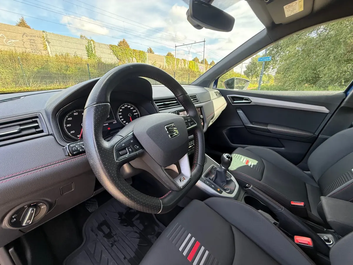 1.0 TSI FR LED I CARPLAY I CLIMA I 116PK I 6 BAK I CRUISE I PDC