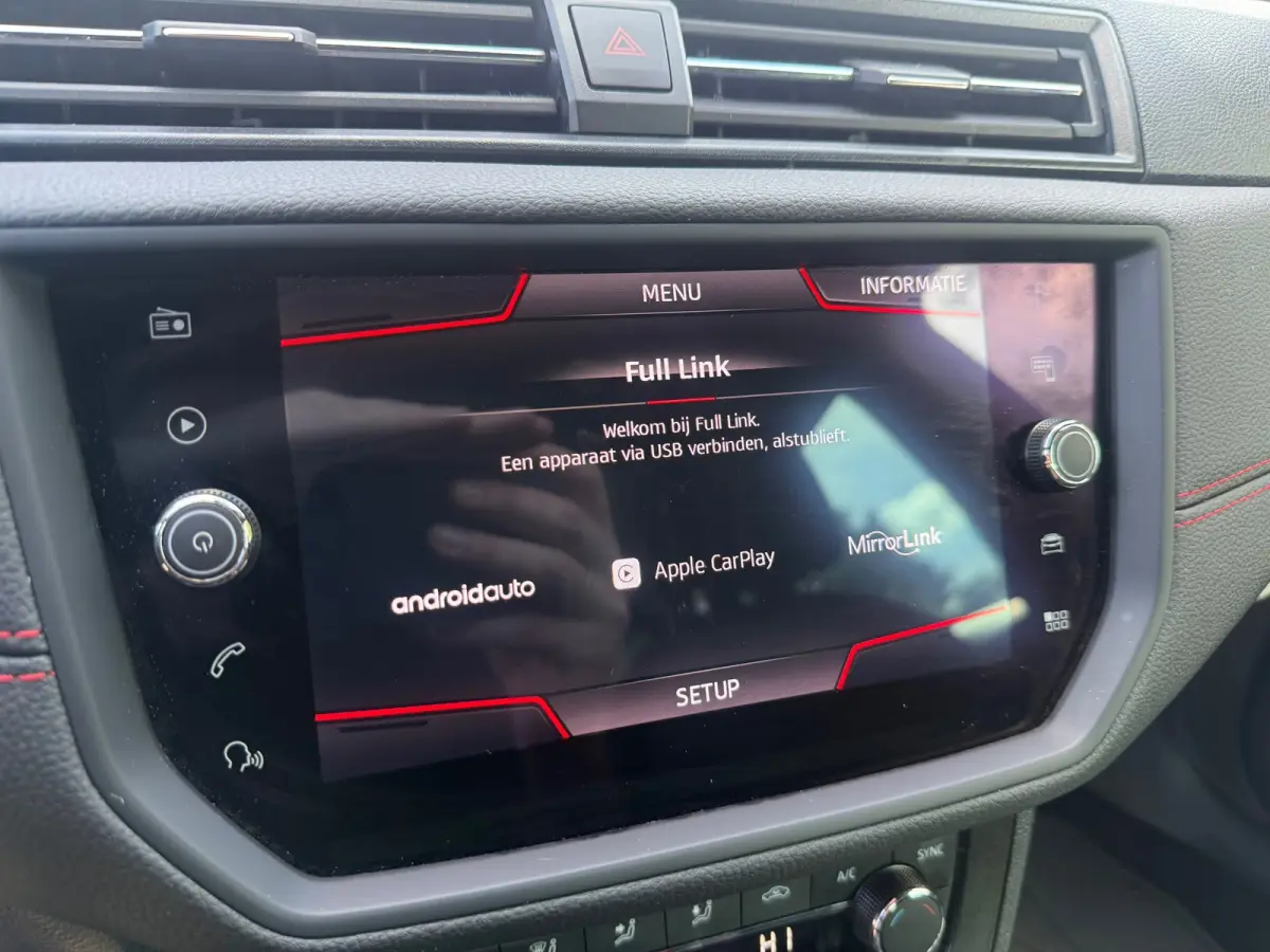 1.0 TSI FR LED I CARPLAY I CLIMA I 116PK I 6 BAK I CRUISE I PDC