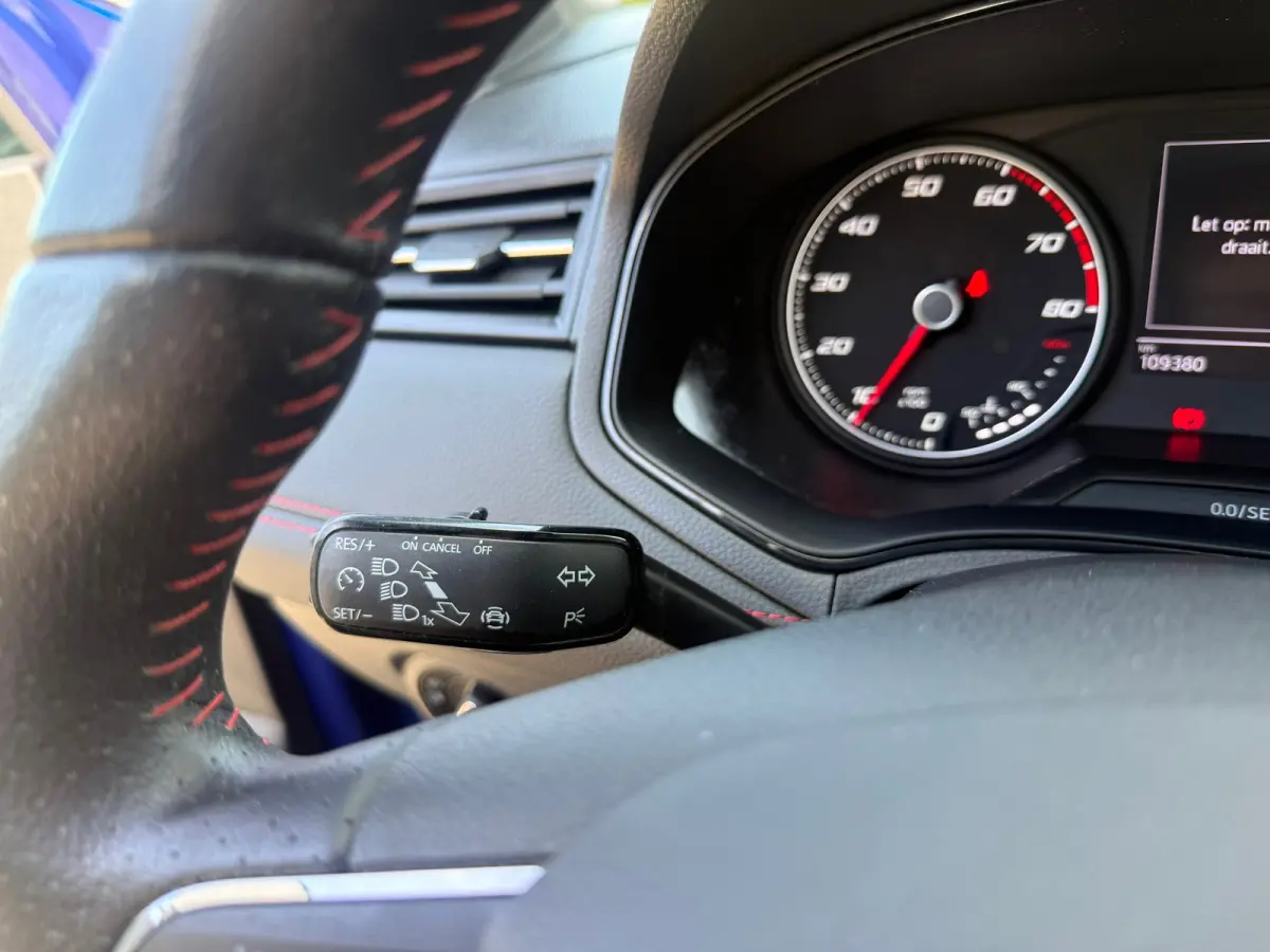 1.0 TSI FR LED I CARPLAY I CLIMA I 116PK I 6 BAK I CRUISE I PDC