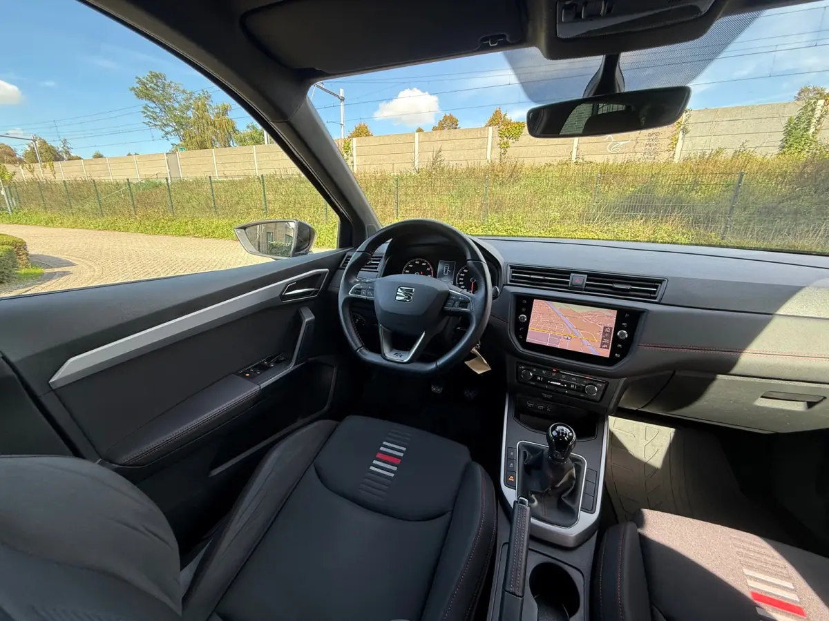 1.0 TSI FR LED I CARPLAY I CLIMA I 116PK I 6 BAK I CRUISE I PDC