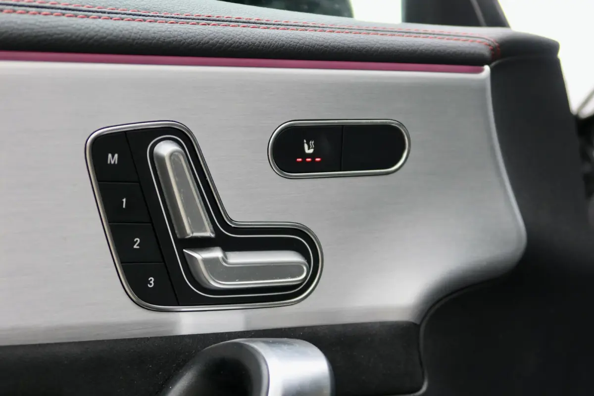200 | AMG | Pano | Sfeerverl. | Memory stoelen