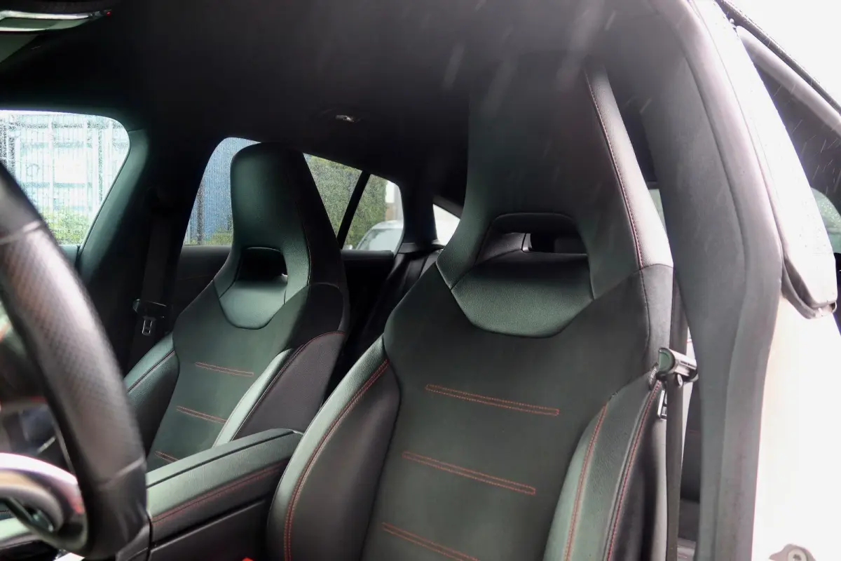 250 e | AMG | Burmester | Sfeerverlichting | Memory Stoelen