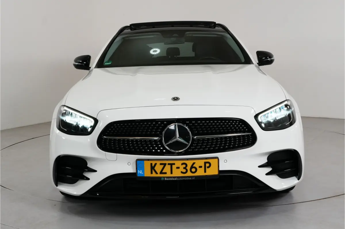 300 e AMG Night | SOH 91.63% | Pano | Burmester | Ambient | Junge sterne garantie |