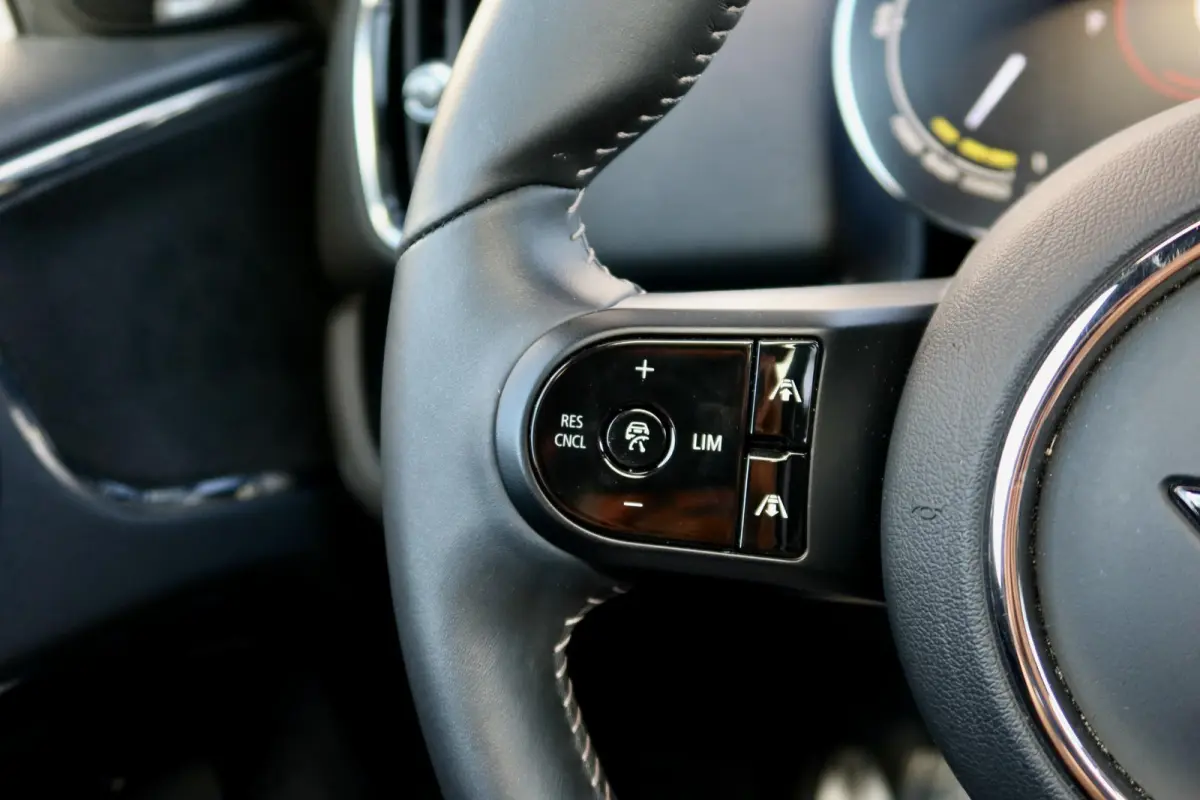 Cooper SE ALL4 | Sage Green | JCW Pakket | Pano | | Harman Kardon