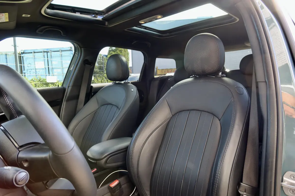 Cooper SE ALL4 | Sage Green | JCW Pakket | Pano | | Harman Kardon