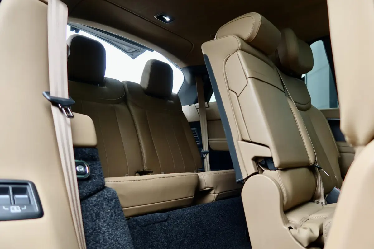 D350 LWB Autobiography 7p. Belgravia Green | Cognac Leder | BTW