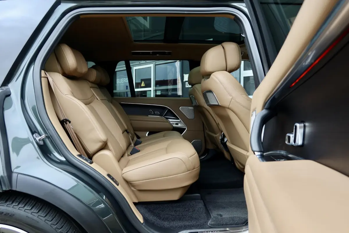 D350 LWB Autobiography 7p. Belgravia Green | Cognac Leder | BTW