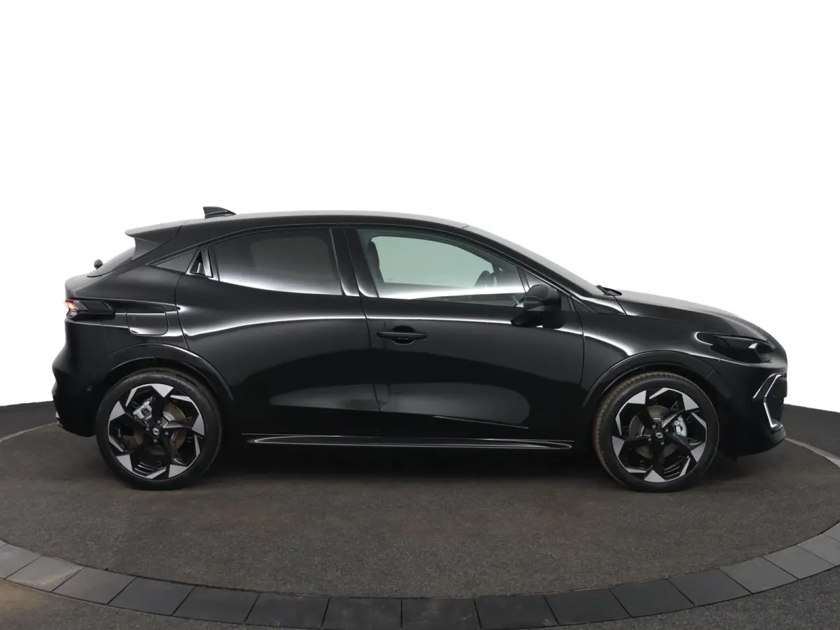 1.8 Hybrid 160 techno | pack winter, safety & parking | lichtmetalen wielen 18""rythmic" | verlenging connected services openR link met twee jaar |