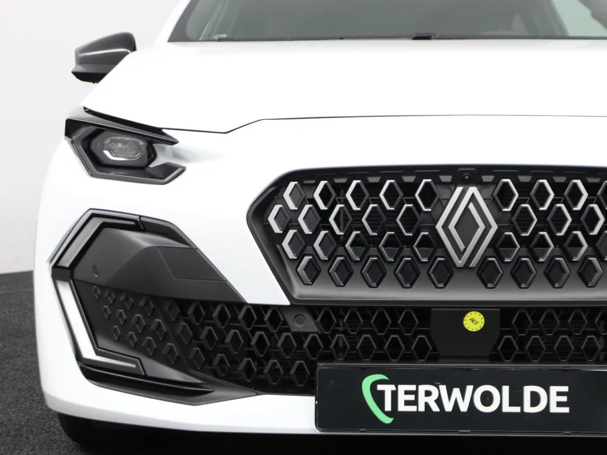 techno full hybrid E-Tech 160 pk | pack winter, safety & parking | all-season banden | verlenging connected services openR link met vijf jaar |