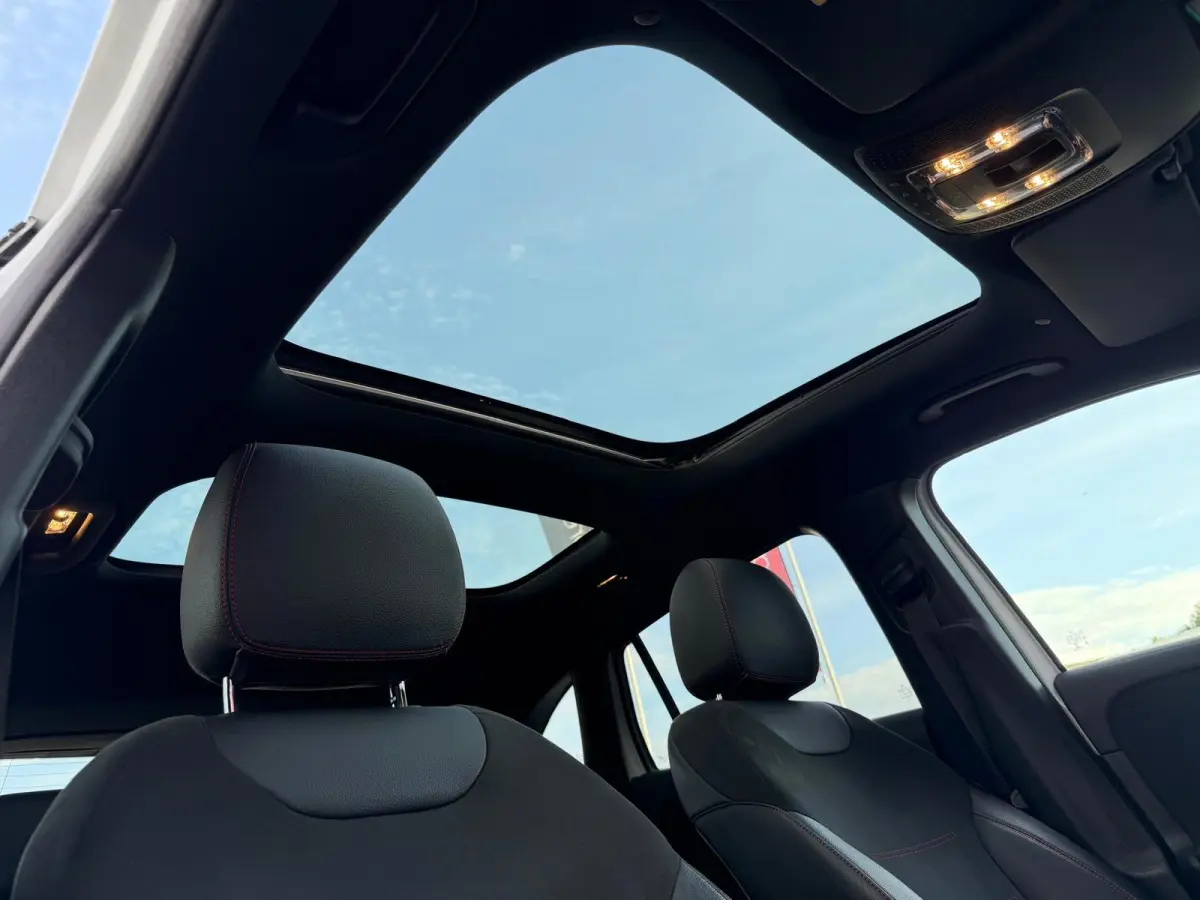 250e Business Solution AMG Limited | Panorama | Memory Seats | Sfeerverlichting | Camera | Keyless |