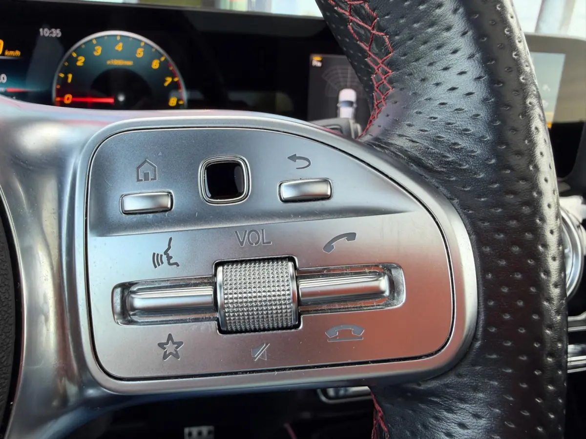 250e Business Solution AMG Limited | Panorama | Memory Seats | Sfeerverlichting | Camera | Keyless |