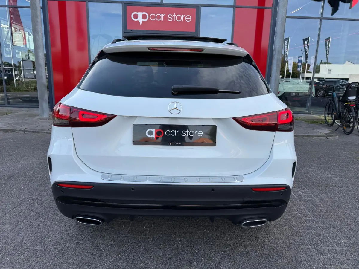 250e Business Solution AMG Limited | Panorama | Memory Seats | Sfeerverlichting | Camera | Keyless |