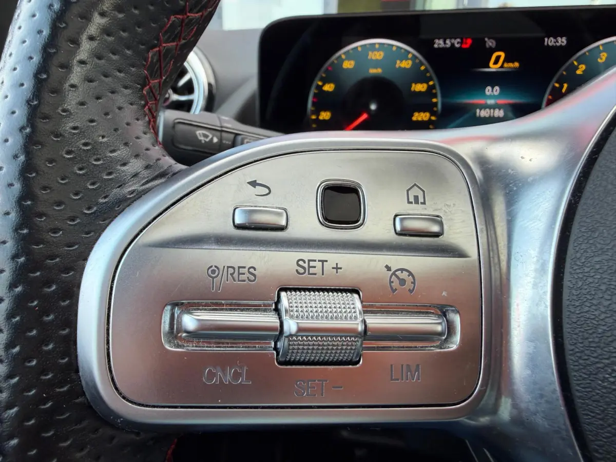 250e Business Solution AMG Limited | Panorama | Memory Seats | Sfeerverlichting | Camera | Keyless |