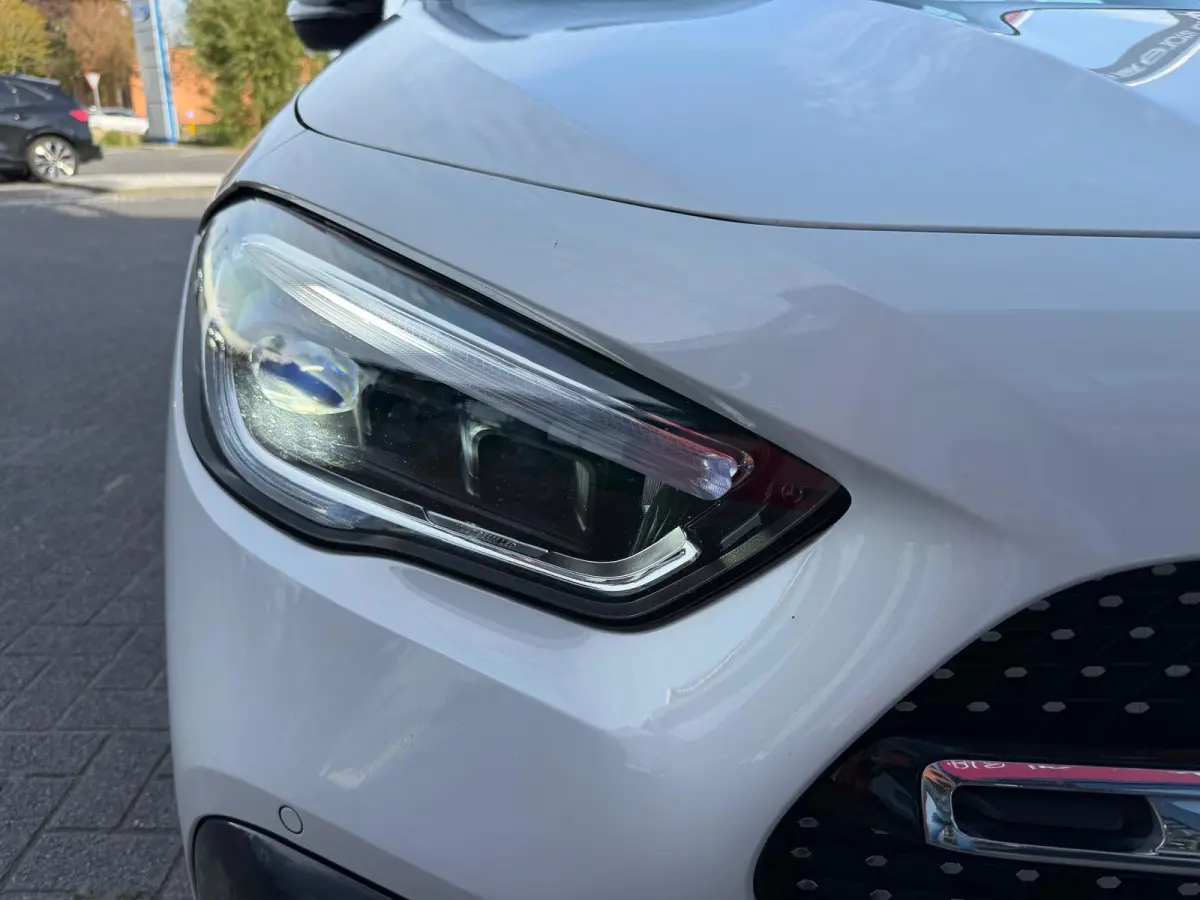 250e Business Solution AMG Limited | Panorama | Memory Seats | Sfeerverlichting | Camera | Keyless |
