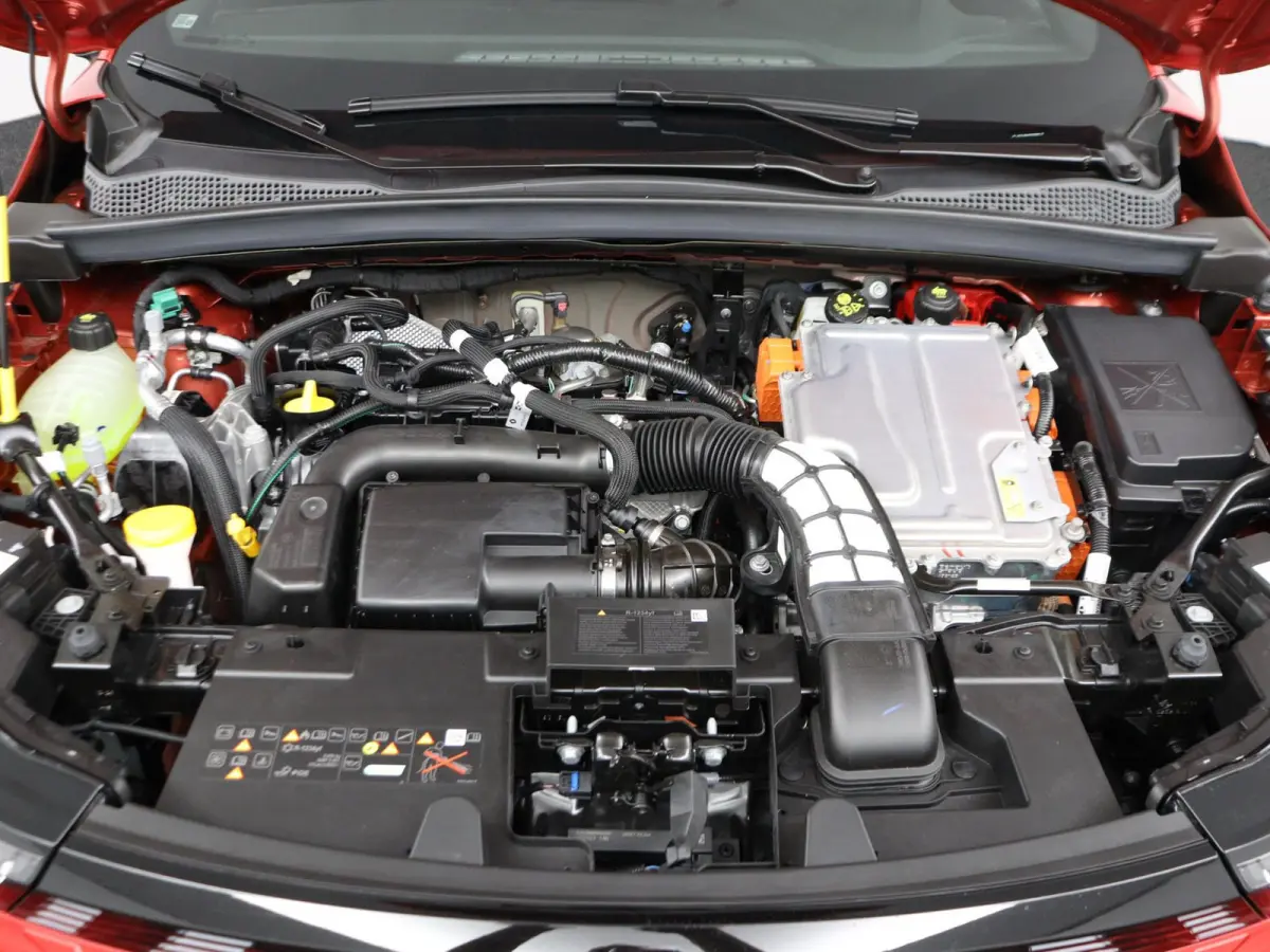 evolution full hybrid E-Tech 160 | pack navigation |