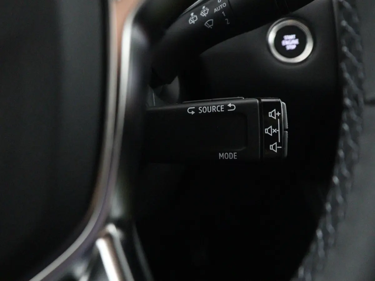 evolution full hybrid E-Tech 160 | pack navigation |