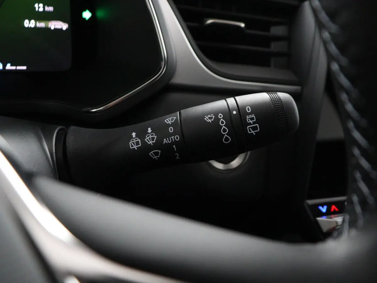 evolution full hybrid E-Tech 160 | pack navigation |
