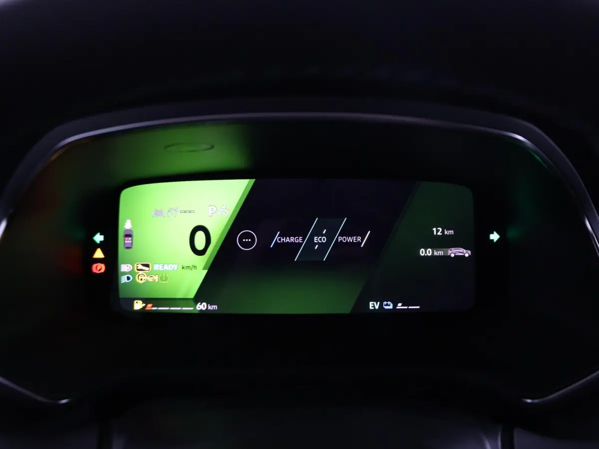 evolution full hybrid E-Tech 160 | pack navigation |