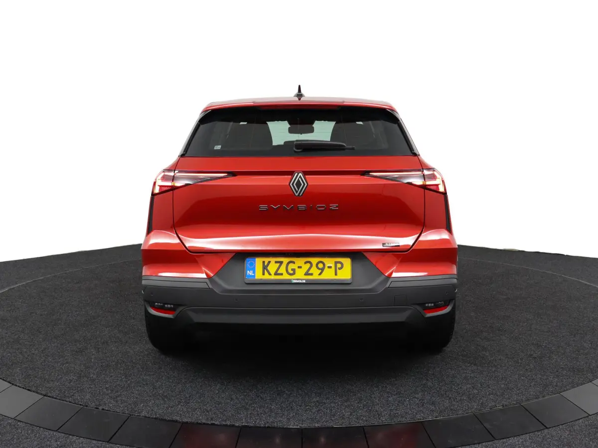 evolution full hybrid E-Tech 160 | pack navigation |