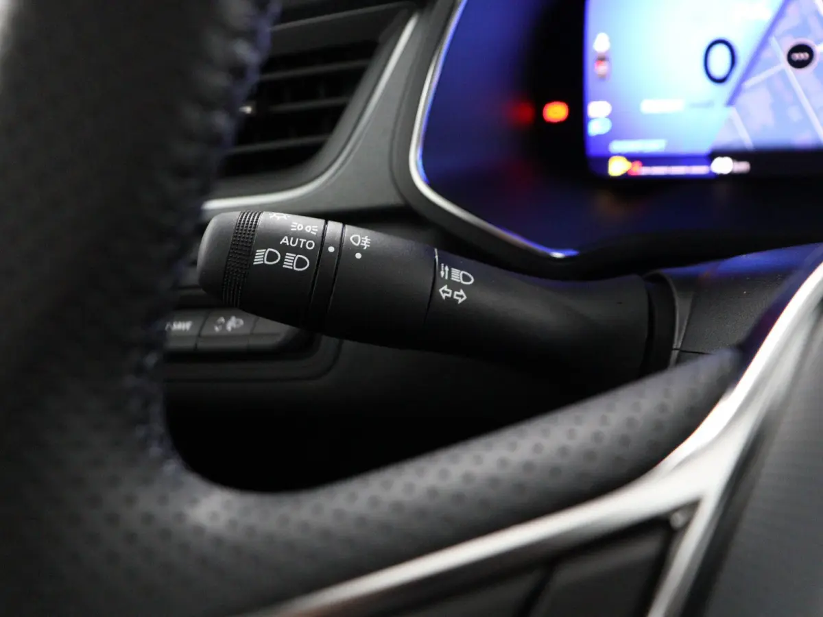 techno full hybrid E-Tech 160 | Achteruitrijcamera | Adaptive Cruise Control | Elektronisch geregelde airconditioning