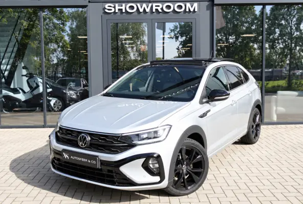 1.5 TSI R-Line KEYLESS IQ.LIGHT PANO VOL