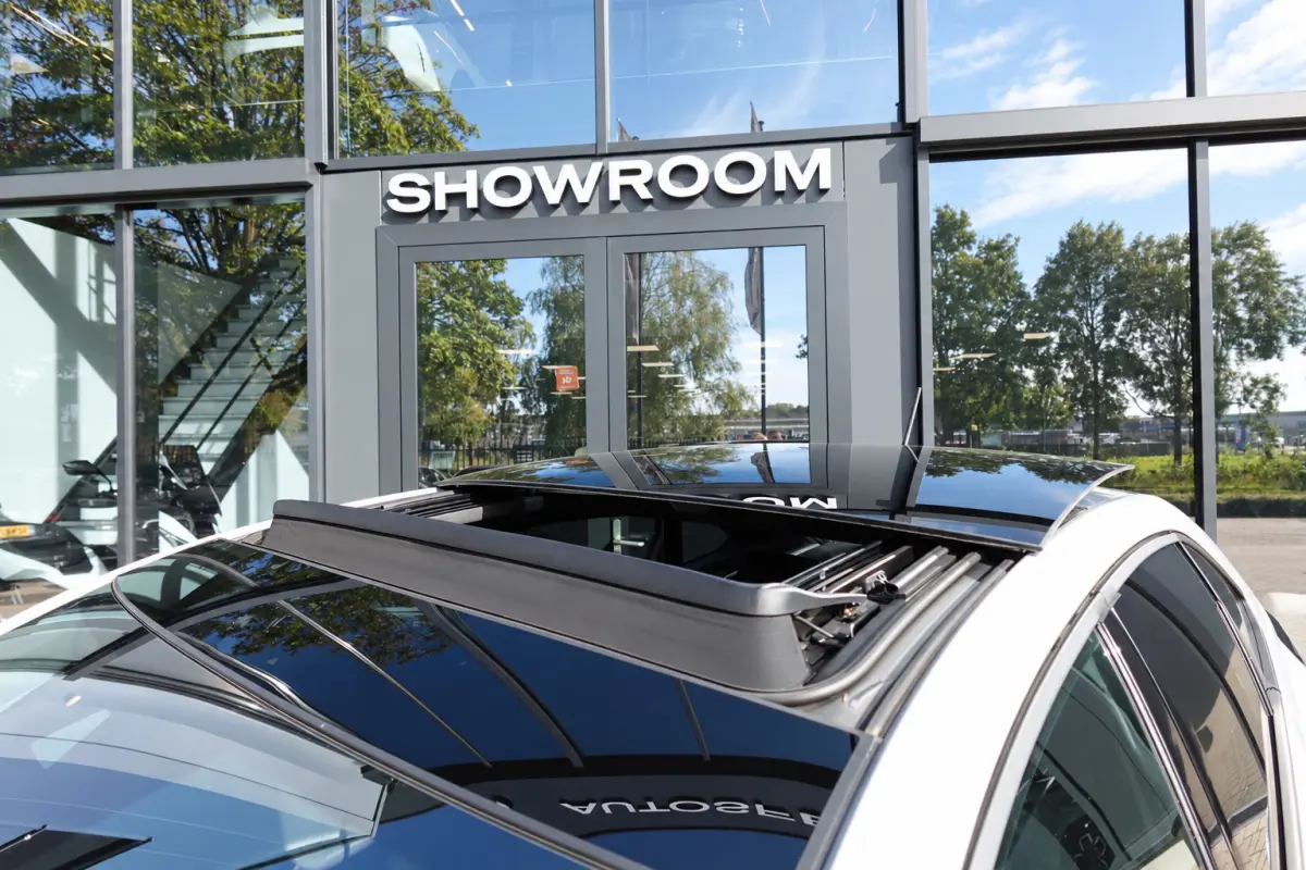 1.5 TSI R-Line KEYLESS IQ.LIGHT PANO VOL