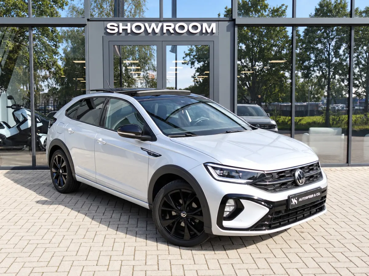 1.5 TSI R-Line KEYLESS IQ.LIGHT PANO VOL