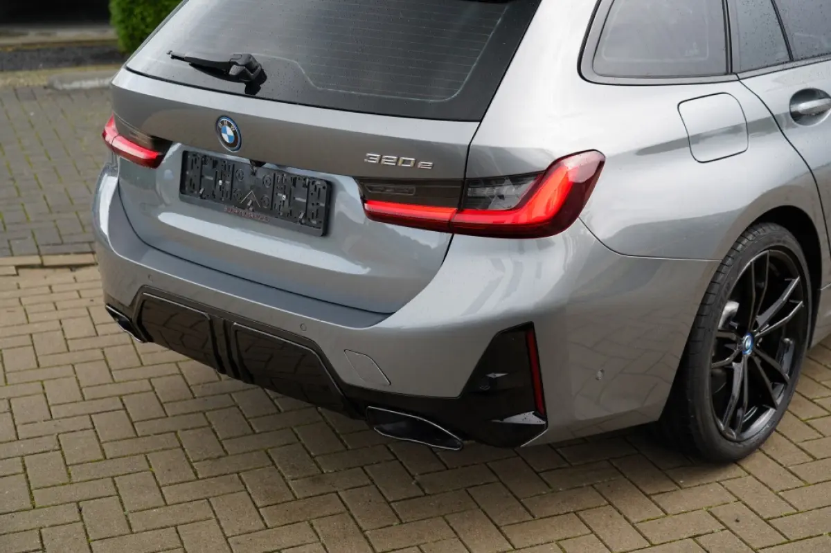 320 e M Sport
