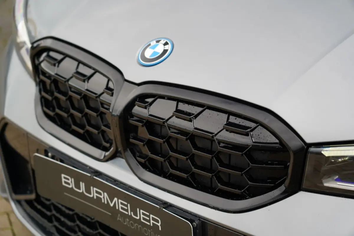 320 e M Sport