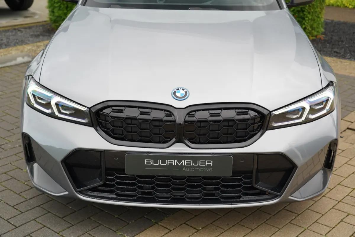 320 e M Sport