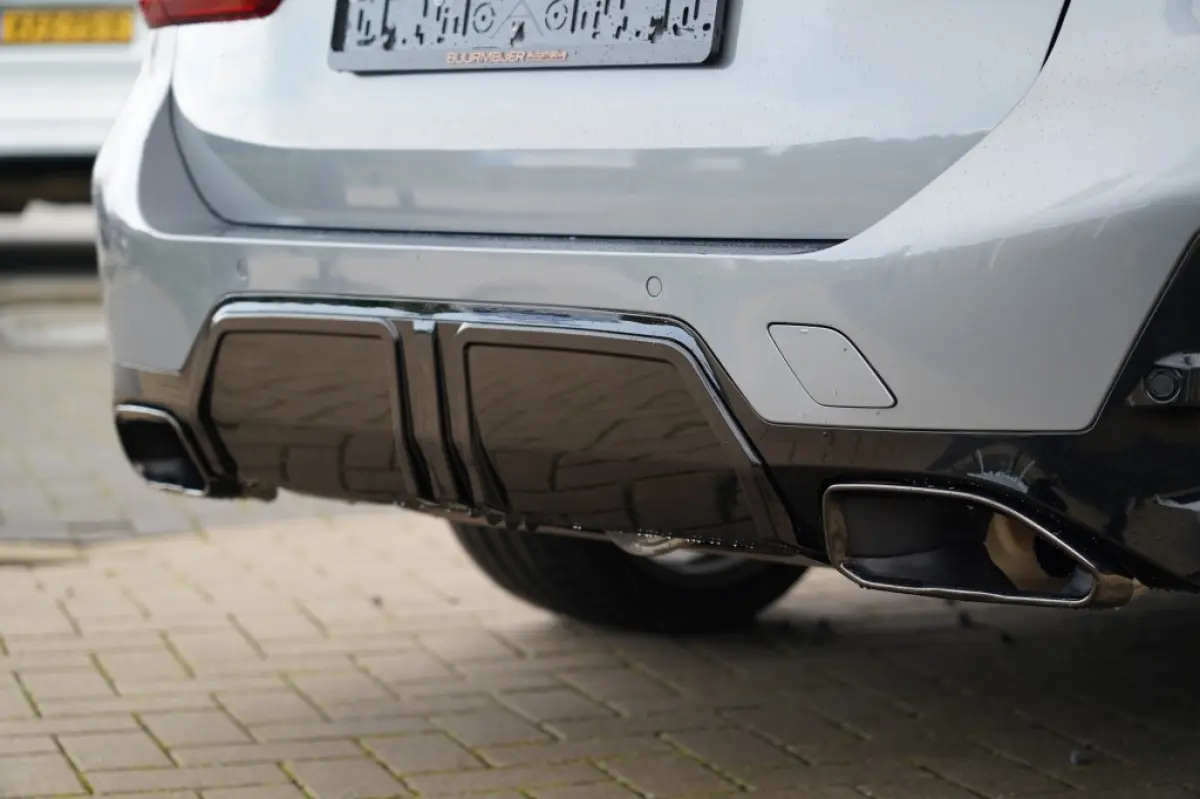320 e M Sport