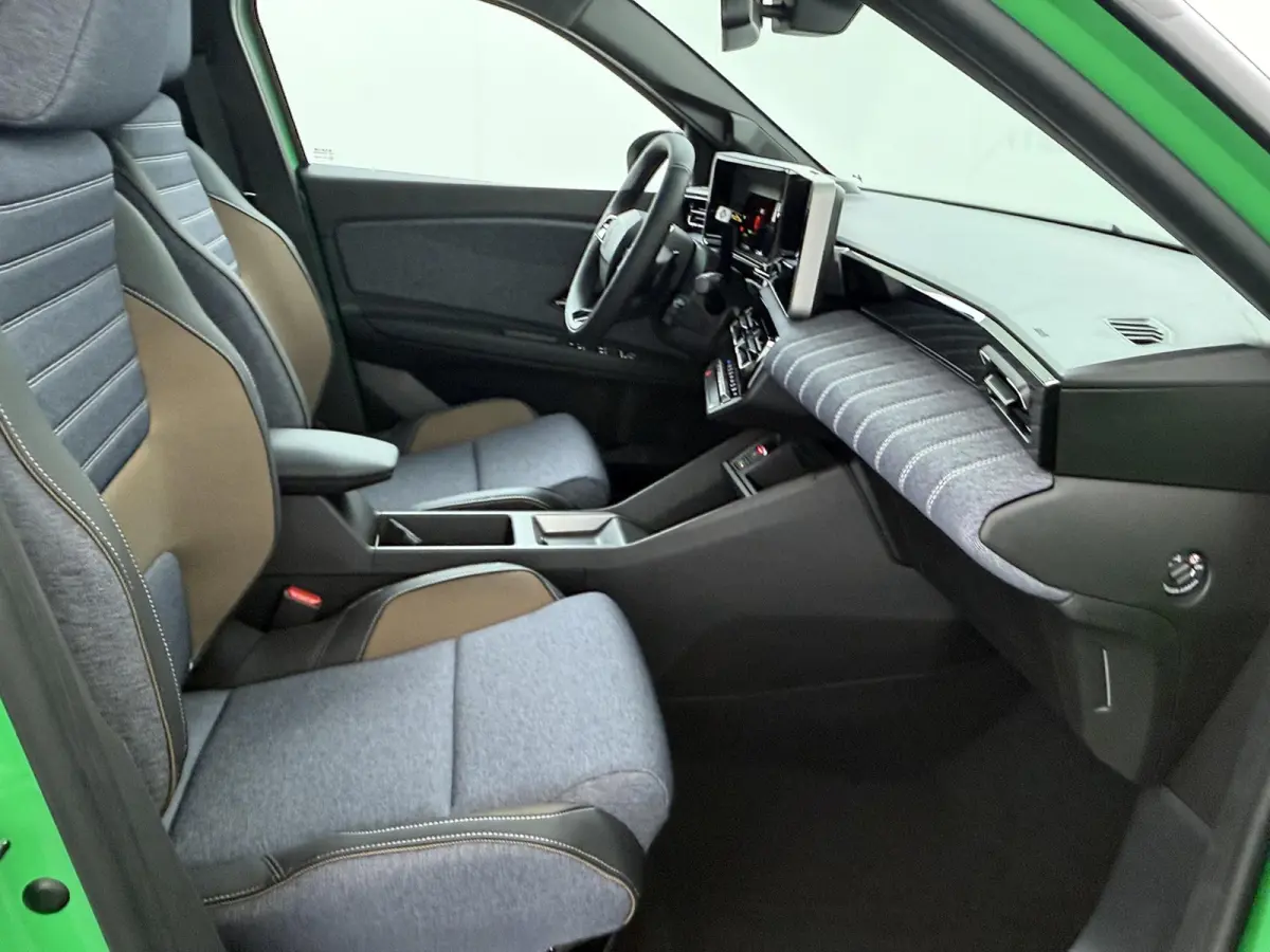 techno 150 pk comfort range | pack advanced driving assist | all weather banden |