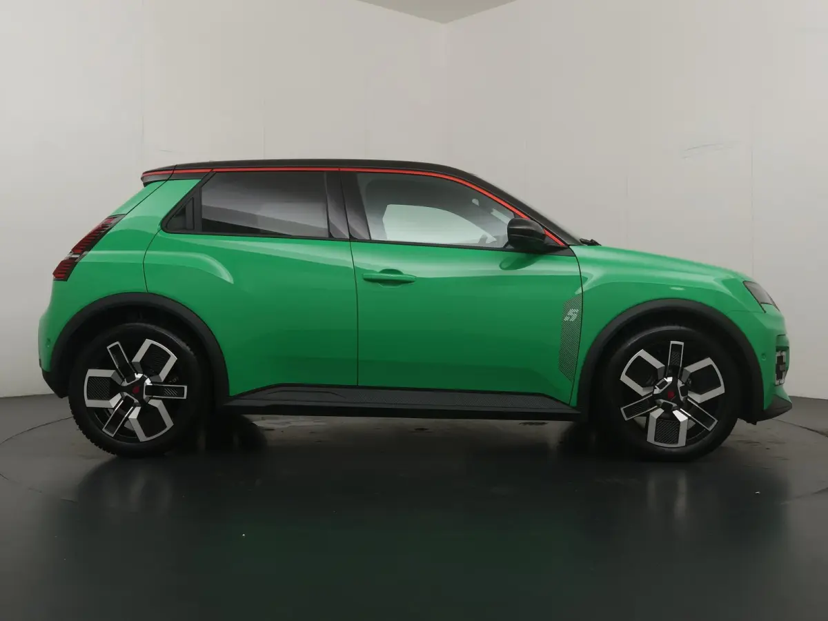 techno 150 pk comfort range | pack advanced driving assist | all weather banden |