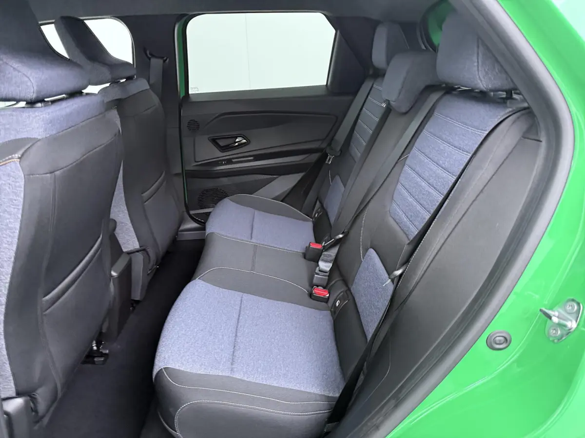 techno 150 pk comfort range | pack advanced driving assist | all weather banden |