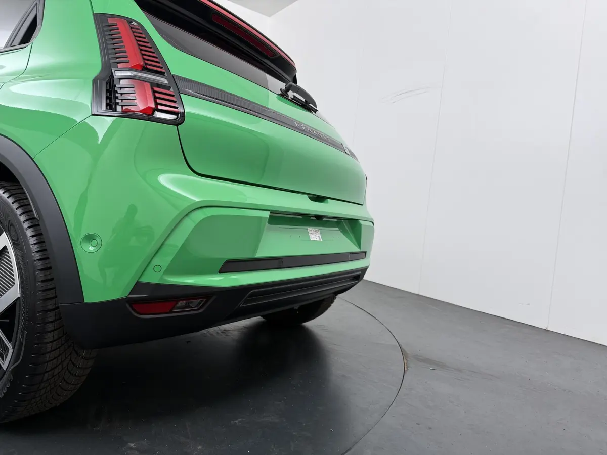 techno 150 pk comfort range | pack advanced driving assist | all weather banden |