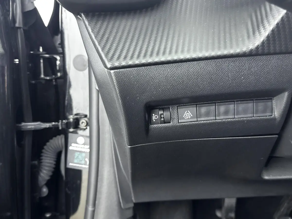 100pk Allure Pack | Camera | Carplay | Lane Assist | Navigatie