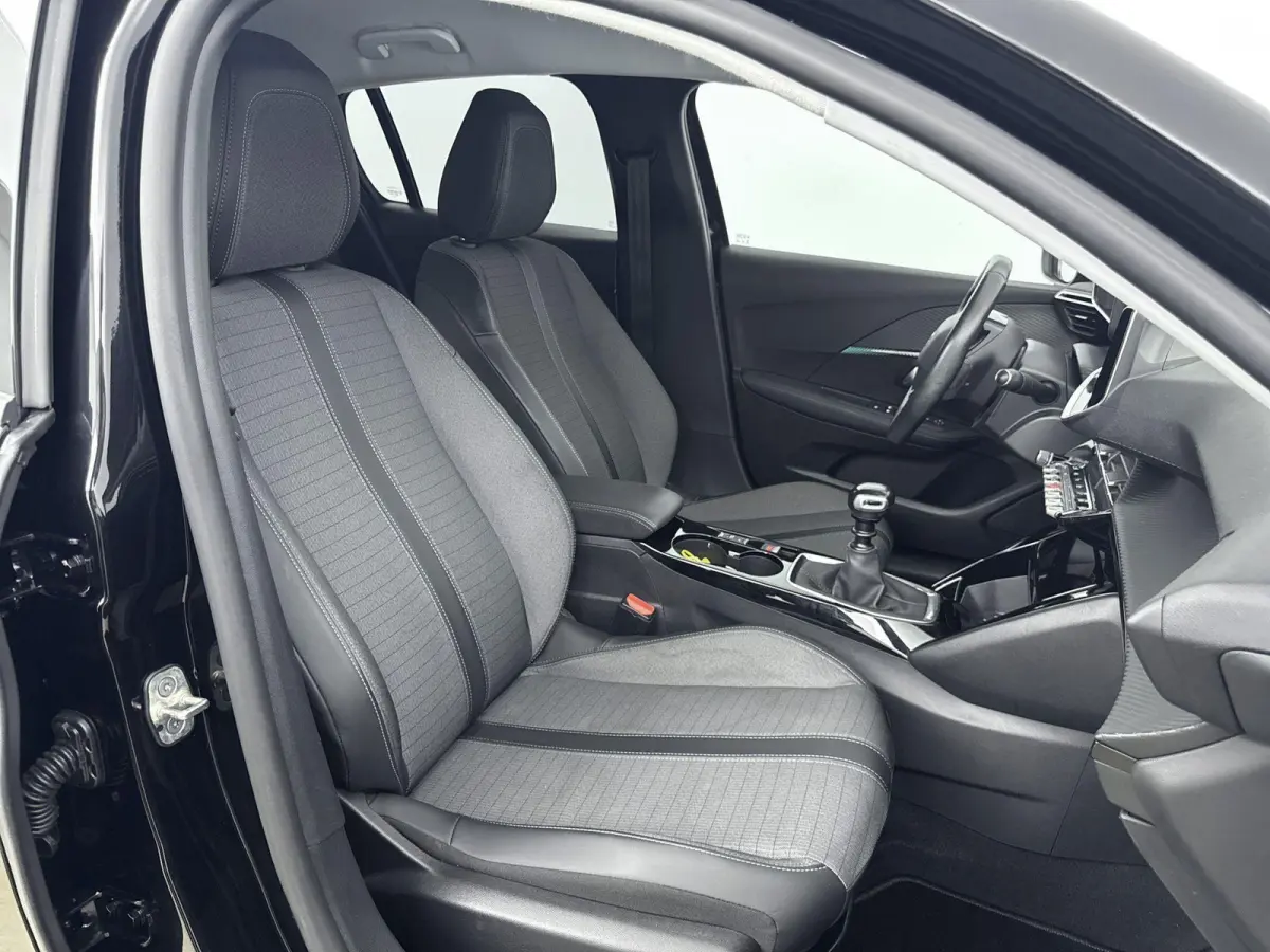 100pk Allure Pack | Camera | Carplay | Lane Assist | Navigatie