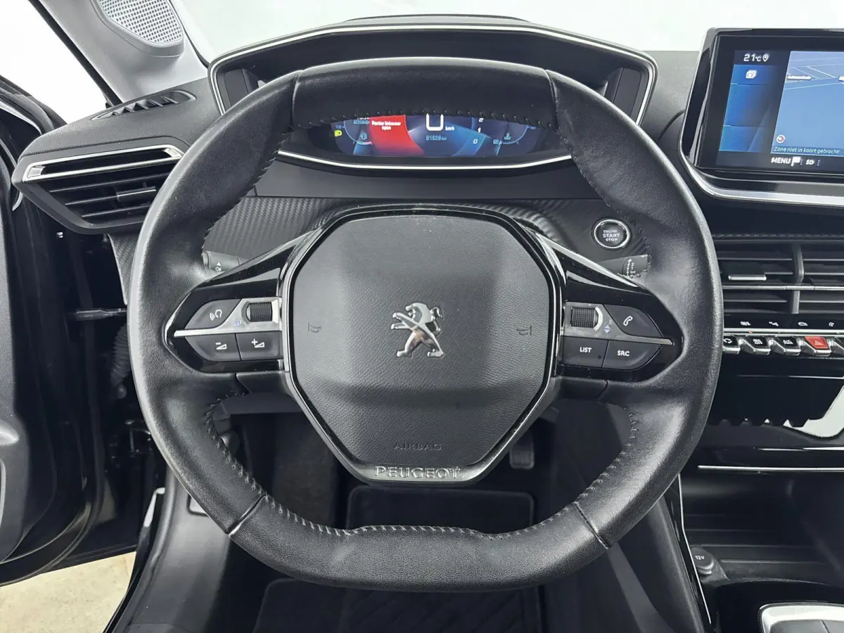 100pk Allure Pack | Camera | Carplay | Lane Assist | Navigatie