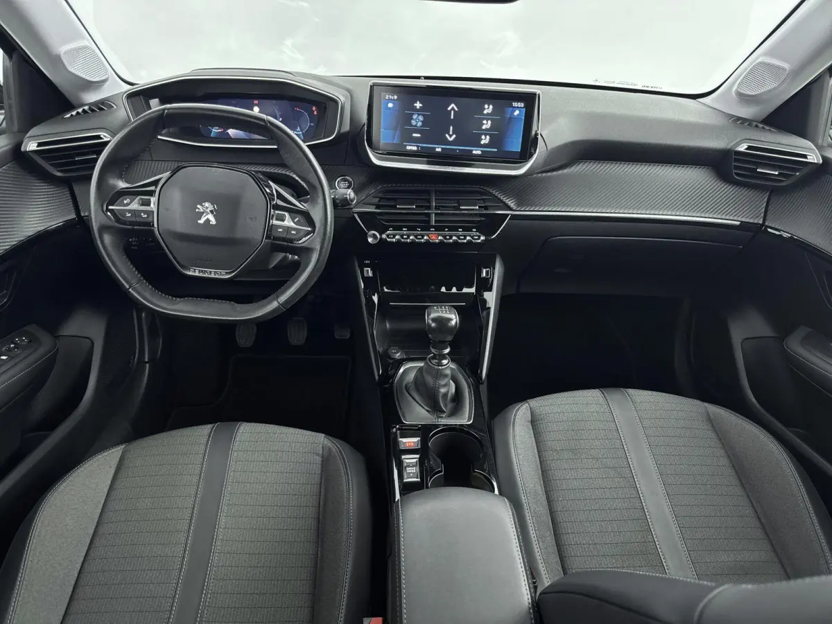 100pk Allure Pack | Camera | Carplay | Lane Assist | Navigatie