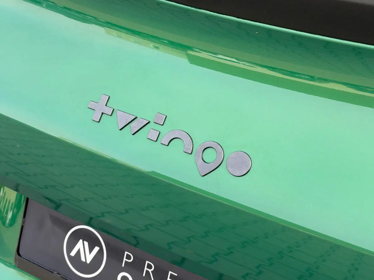 Urban Range Techno 27.5 kWh | Carplay | 18 inch LMV | Camera