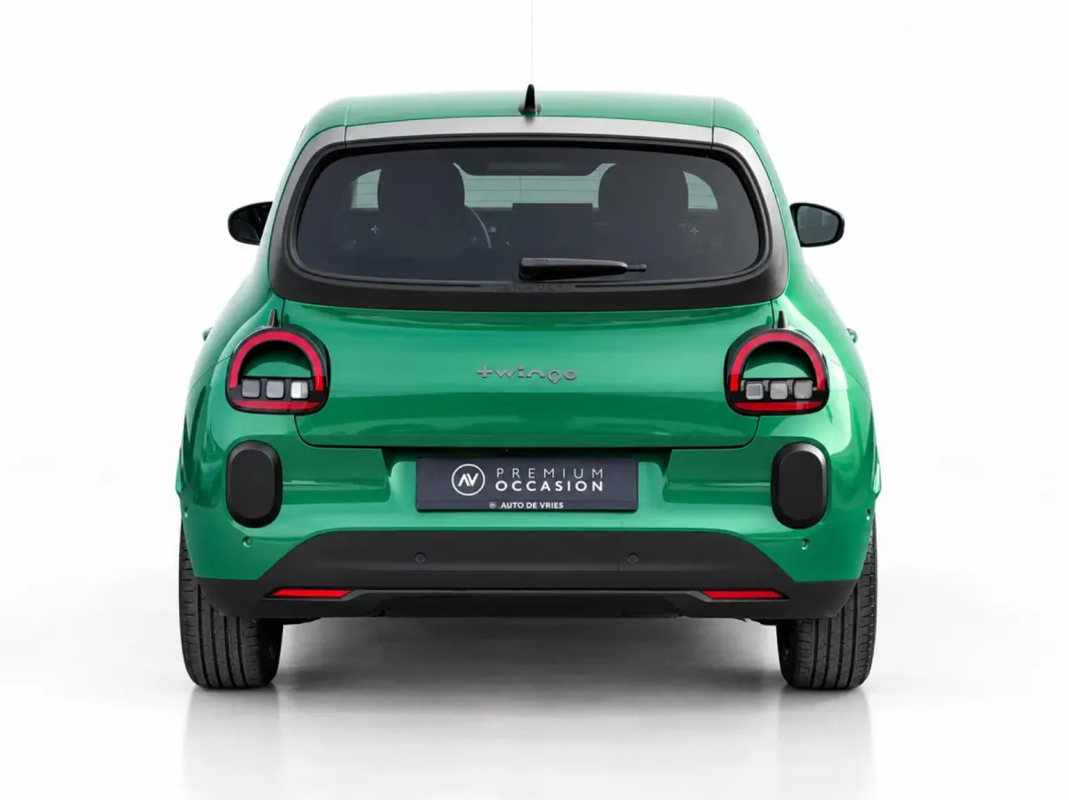 Urban Range Techno 27.5 kWh | Carplay | 18 inch LMV | Camera