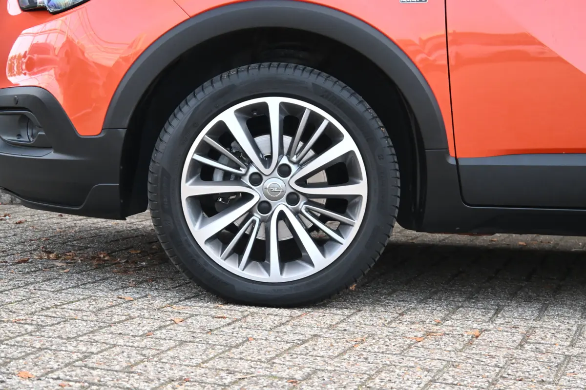 1.2 Turbo Edition 2020+ 130pk | Navigatie | Climate Control | Parkeersensoren v/a | Cruise Control | Full-LED | !!